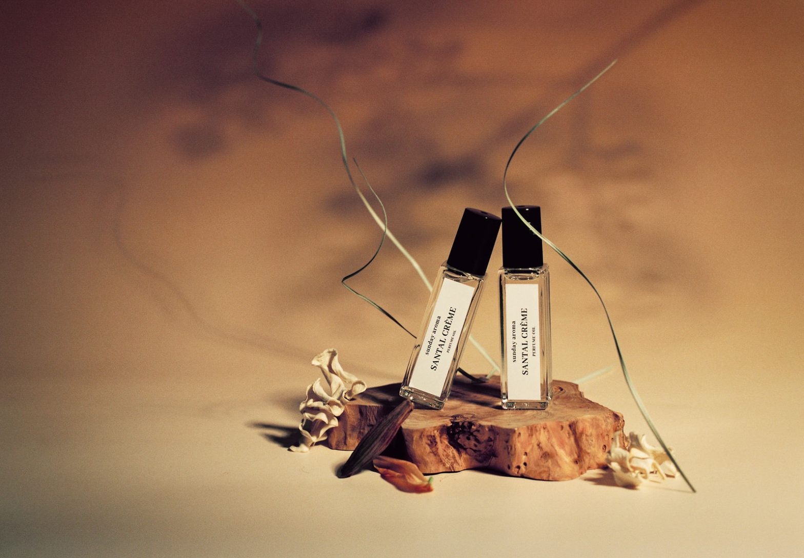 JSELF × mau AROMATIQUE - yin - woodwick candles — sunday aroma